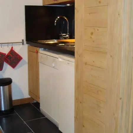 2 Bedrooms 6 Persons Next Slopes